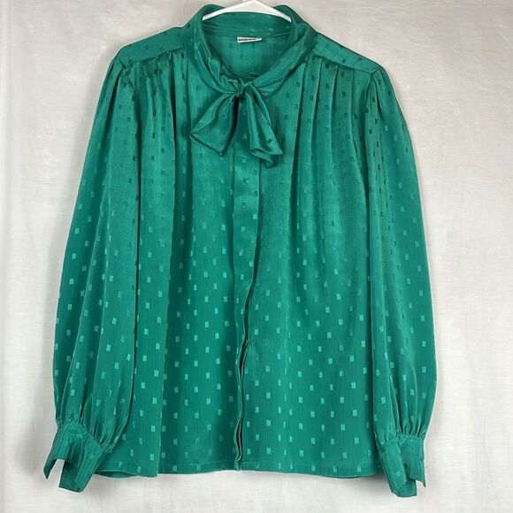 Vintage Green Lightweight Long Sleeve Button Up Koret Blouse - Picture 1 of 6